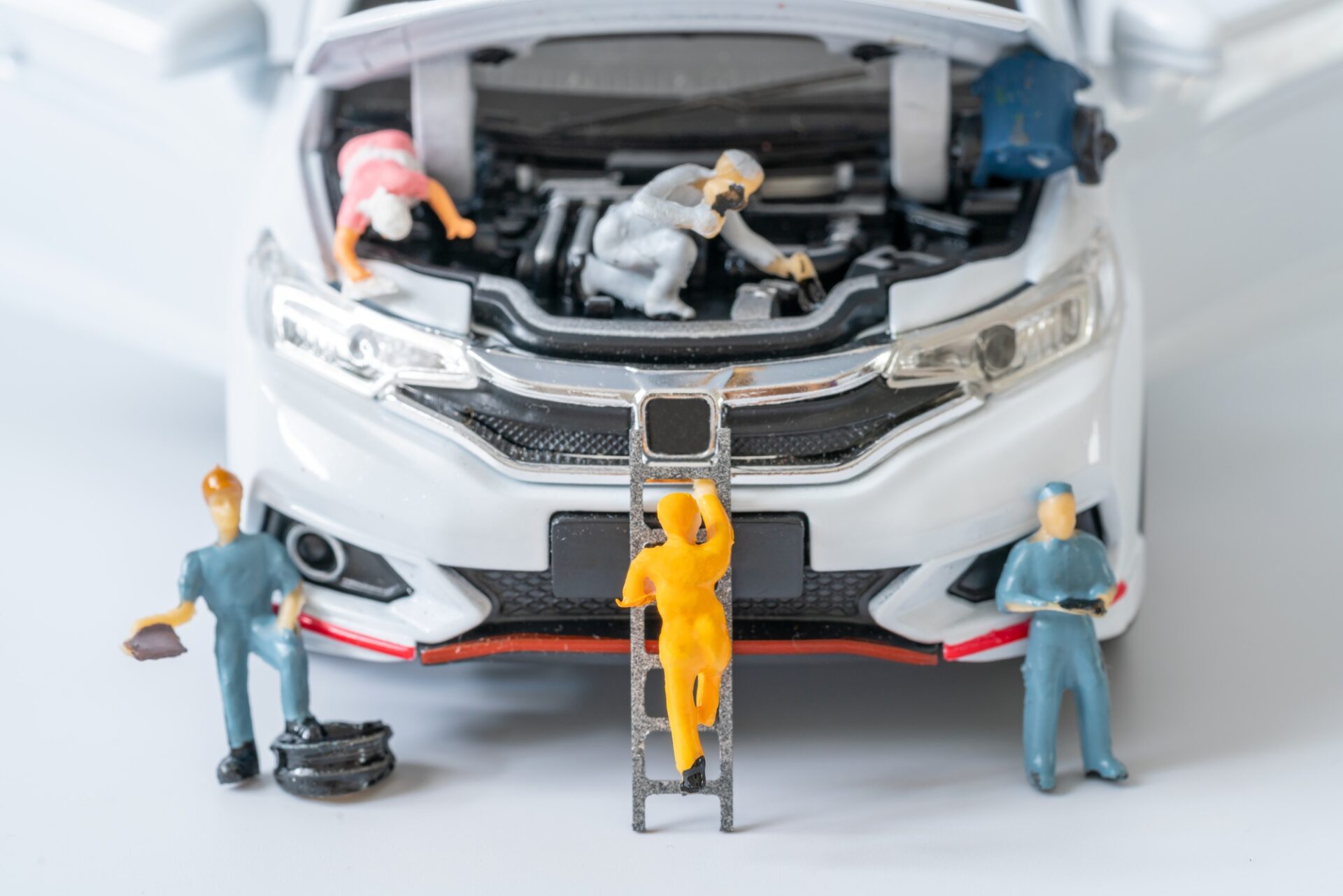 Voiture de fixation miniature.